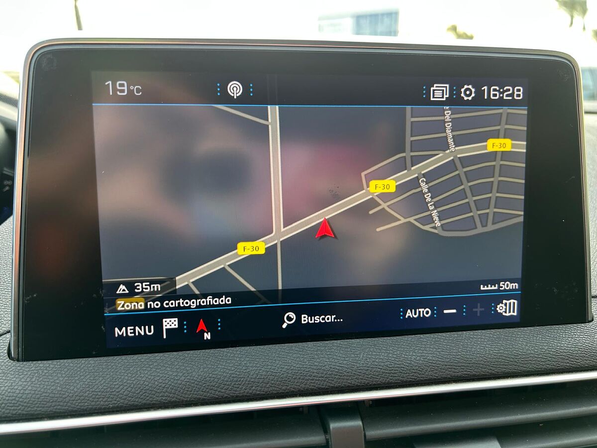 PEUGEOT 3008 ALLURE 1.2 E-THP AUTO SPANISH LHD IN SPAIN 74000 MILES SUPERB 2017